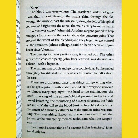 Book - The Checklist Manifesto: How to Get Things Right, by Atul Gawande - Picture 6 of 12